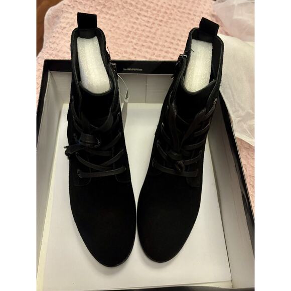 NIB Aqua Diva Darie La Diva Black Suede Ankle Booties Women's Size EU 38 US 7 - Picture 10 of 12